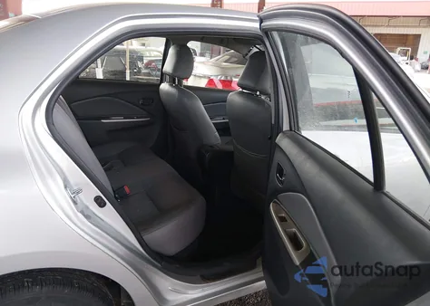 2009 Toyota Yaris z USA, uszkodzony, nr VIN JTDBT903191309367